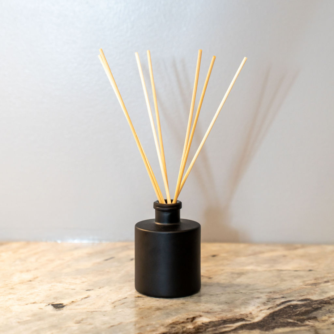 Diffuser with 7 standard reeds